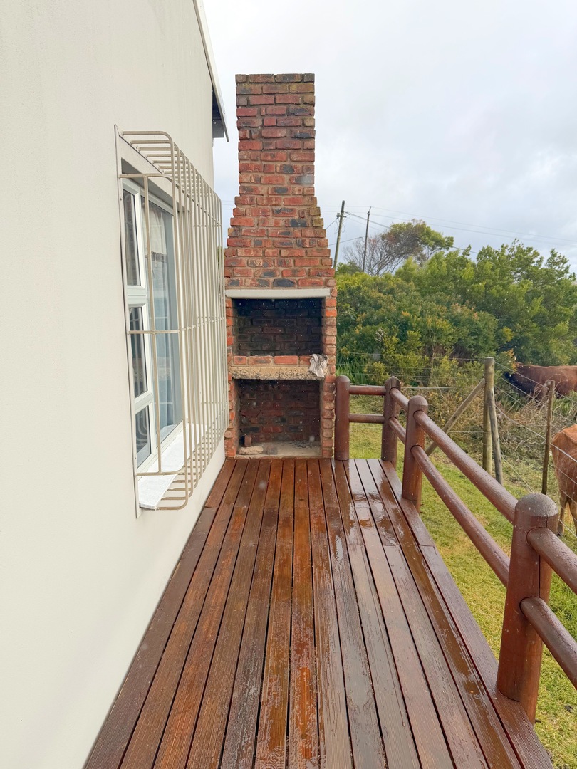 6 Bedroom Property for Sale in Hamburg Eastern Cape